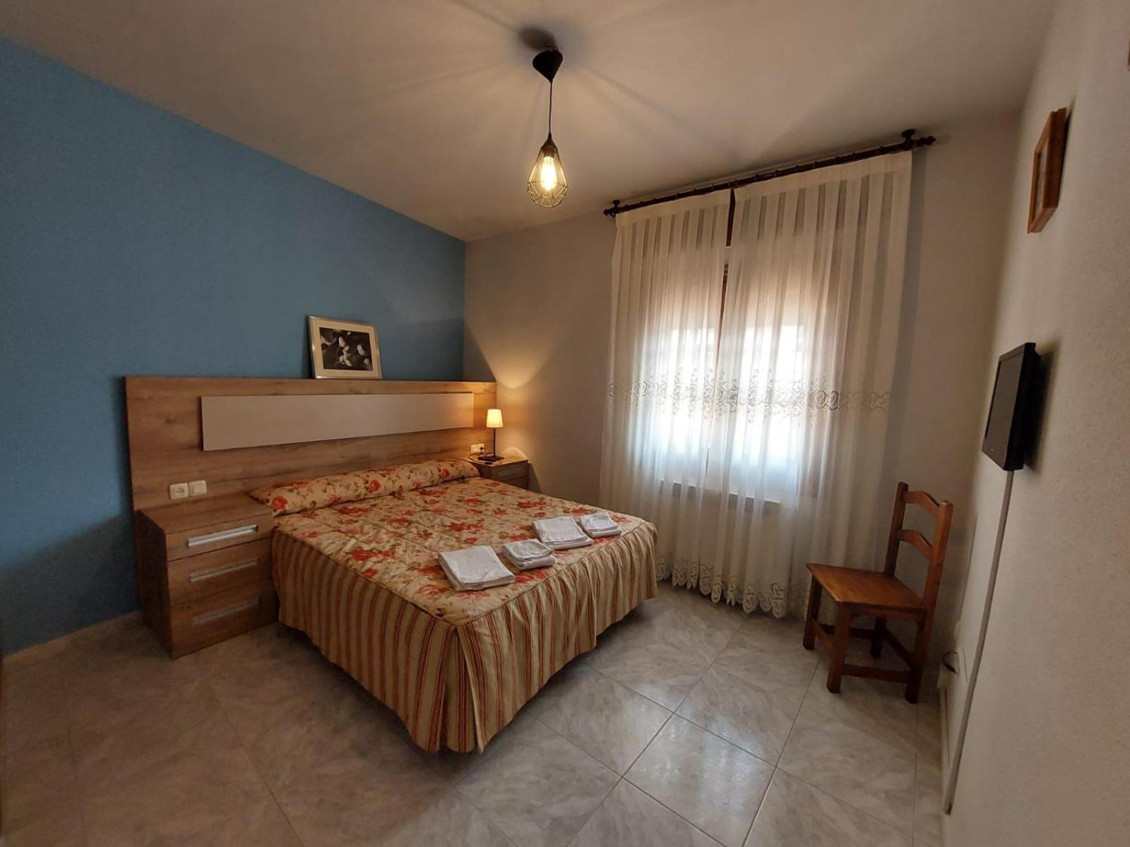 Hostal Restaurante Villa De Sepúlveda Exteriör bild
