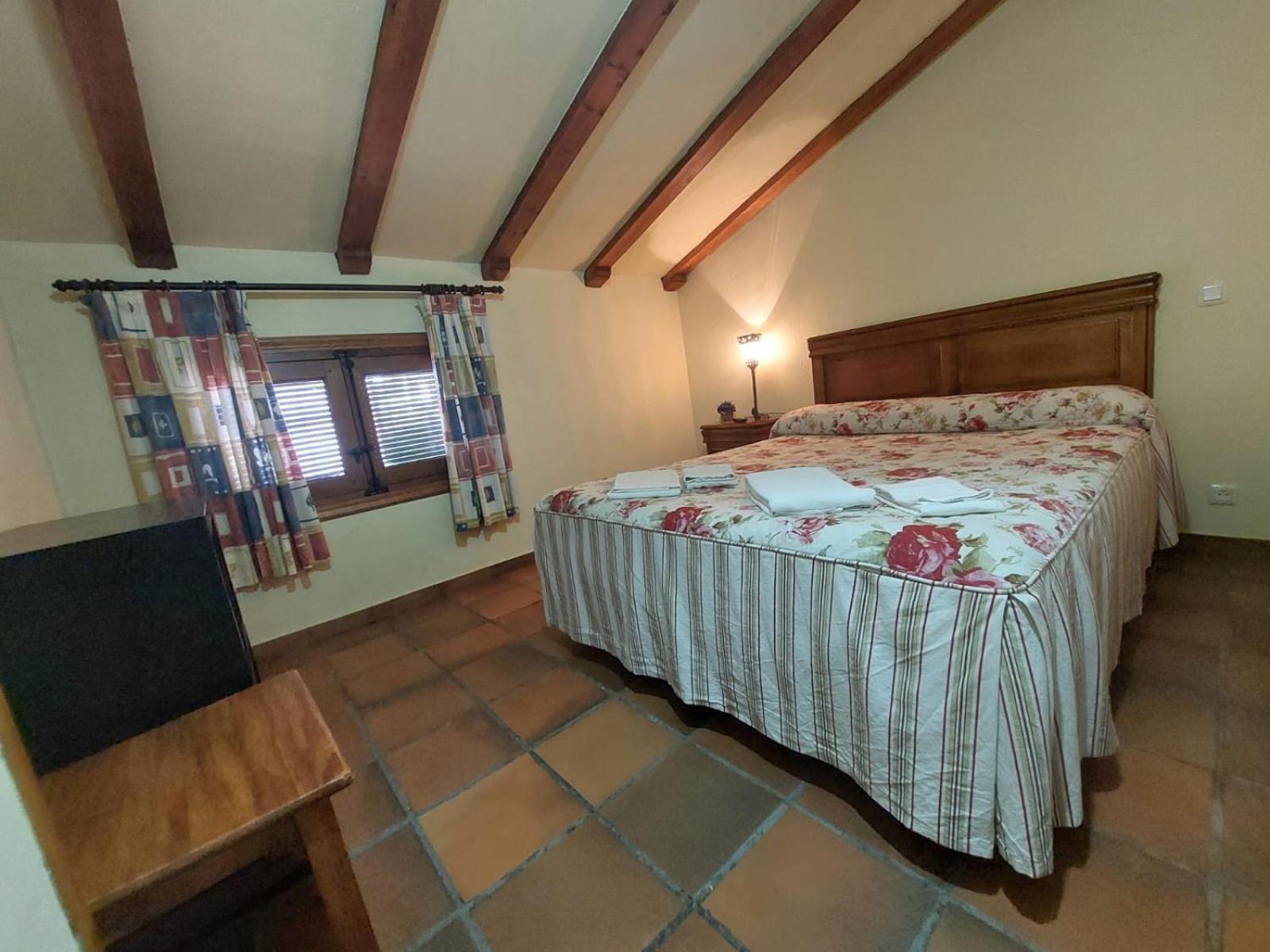 Hostal Restaurante Villa De Sepúlveda Exteriör bild