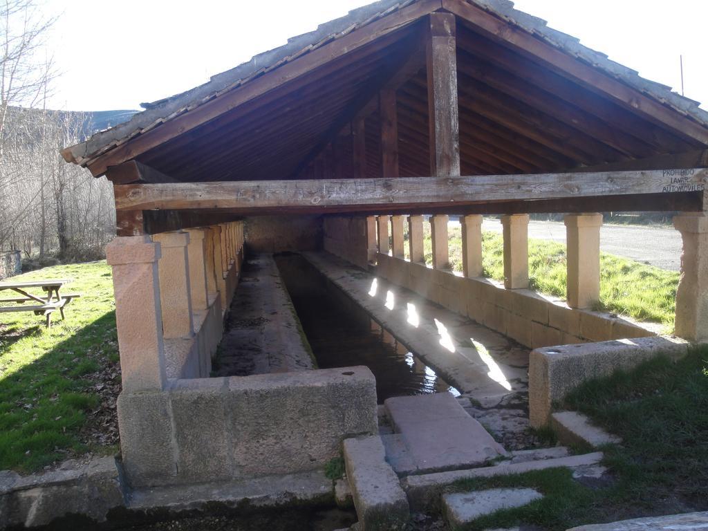 Hostal Restaurante Villa De Sepúlveda Exteriör bild