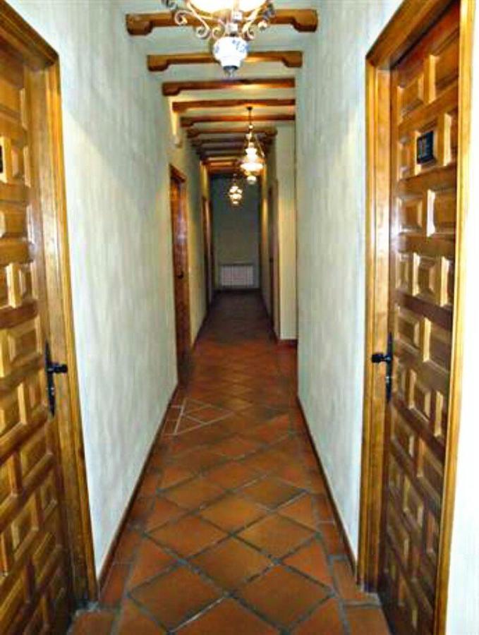 Hostal Restaurante Villa De Sepúlveda Exteriör bild